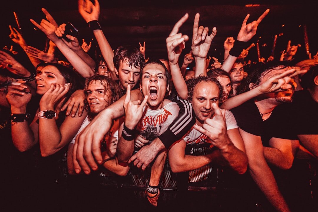 singer shocking fans on stage